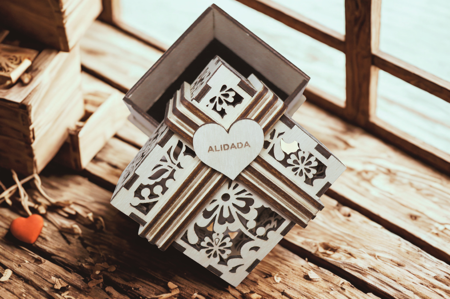 Alidada Heart Edition